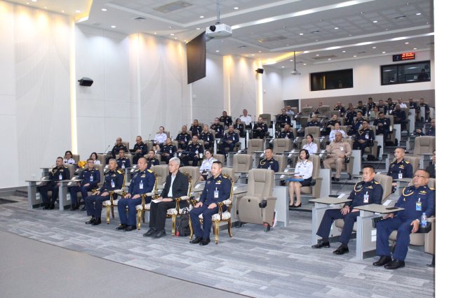 การเสวนาวิชาการ ครั้งที่ ๑ หัวข้อ “ปฐมบทกำลังทางอากาศของไทย”